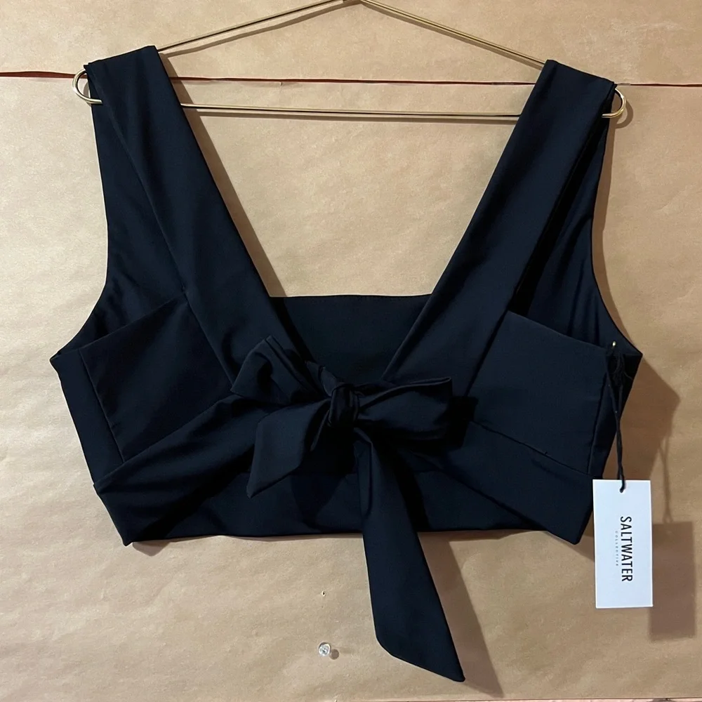 Saltwater Collective NWT Josi Top Swimsuit Bikini Top Square Neck Black Size XL